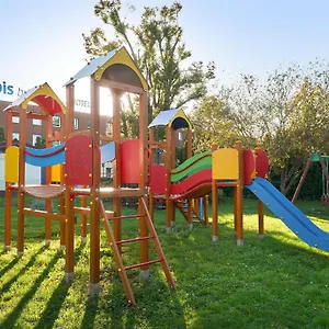  Hotel Ibis Budget Poludnie